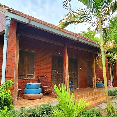 Thuy Tien Ecolodge Cát Tiên Dış mekan fotoğraf